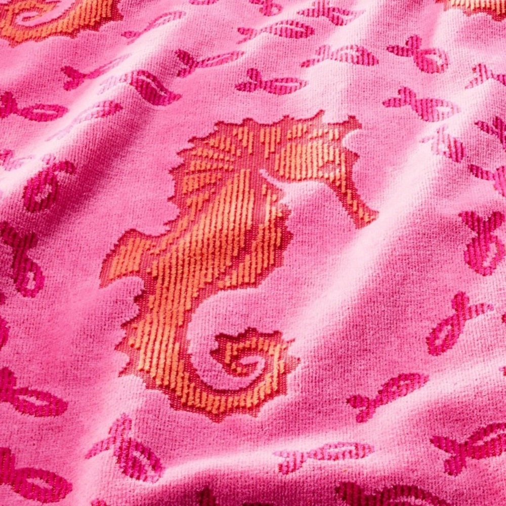 🩷Roller Rabbit x Target Seahorse Beach Towel Pink - Picture 4 of 6